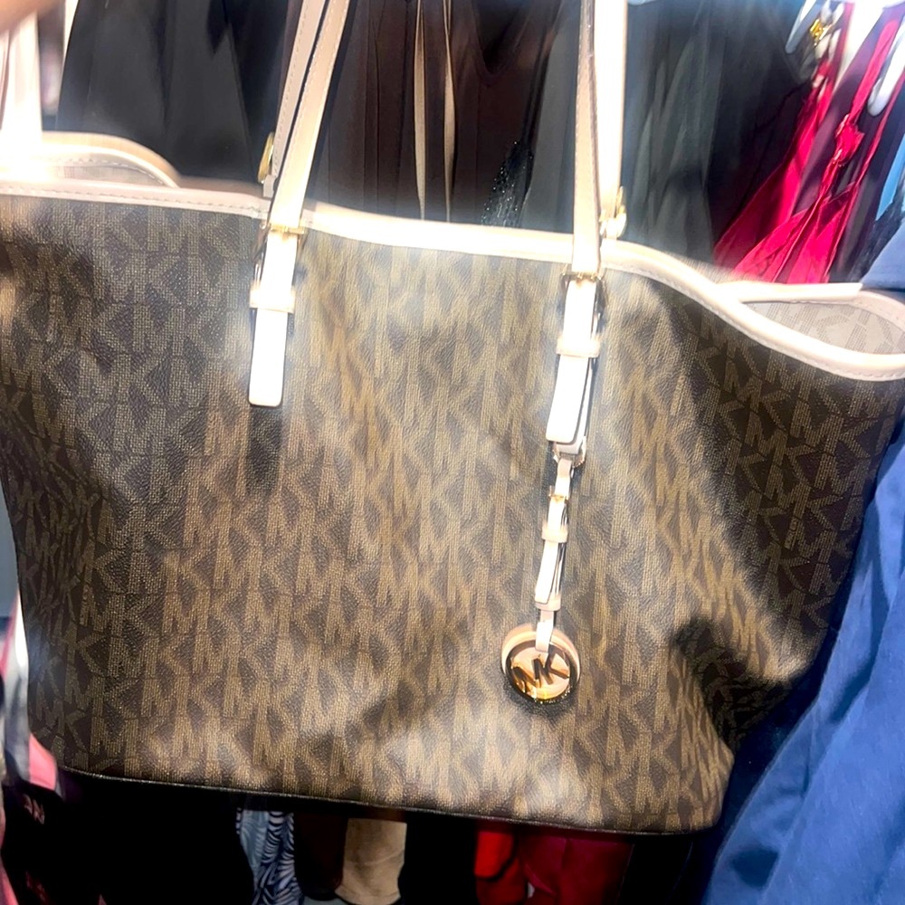 🎉 Michael Kors Tote large